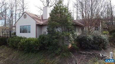 1641 Stonecrop Ct, Charlottesville, VA 22902 - photo 6