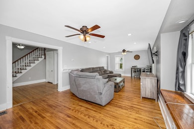 15 1/2 Broad St, Nashua, NH 03064 - photo 7