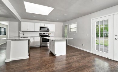 9012 Rowland Dr, Fort Worth, TX 76108 - photo 4