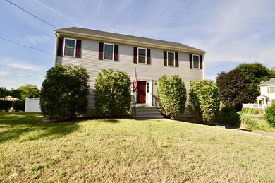 10 Tyler St, Methuen, MA 01844 - photo 4