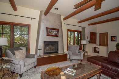 Living Room-Fireplace