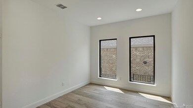 4363 Amen Corner, San Antonio, TX 78261 - photo 6