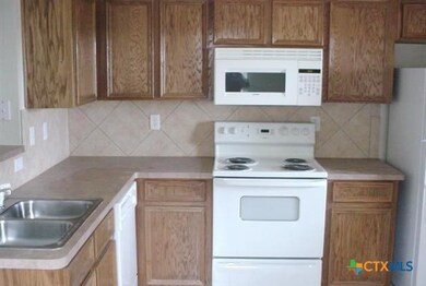 4106 Shasta unit B, Copperas Cove, TX 76522 - photo 4