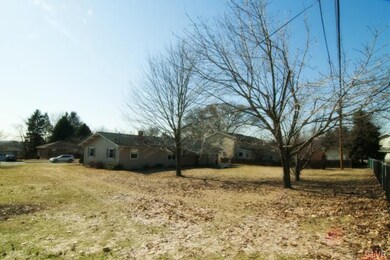 4273 N Church St, Whitehall, PA 18052 - photo 7
