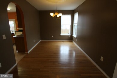 10463 Markby Ct, White Plains, MD 20695 - photo 5