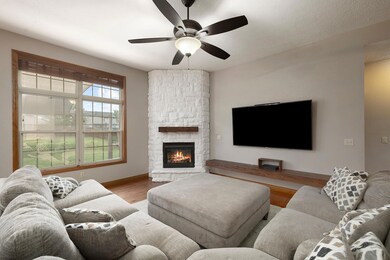 631 N Alexandria St, Nixa, MO 65714 - photo 6