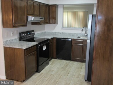 3551 Cherry Hill Ct, Beltsville, MD 20705 - photo 2