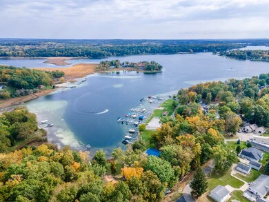 60 Lane 585B Lake James, Fremont, IN 46737