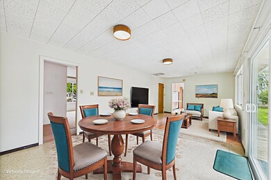 10-4208-Excelsior-202 - Dining Room - St