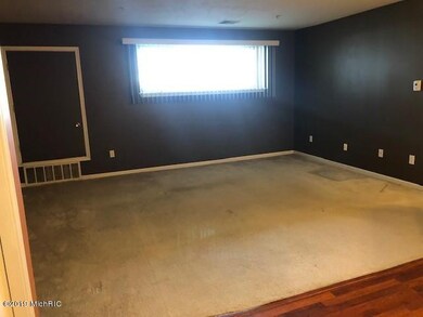 crosswinds livingroom2