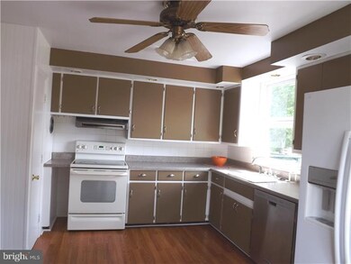 306 Tohickon Ave, Quakertown, PA 18951 - photo 6