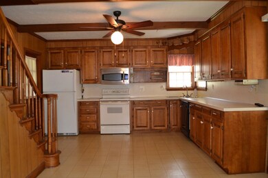11292 Mount Cross Rd, Danville, VA 24540 - photo 2