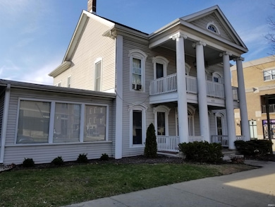 425 N Walnut St, Bloomington, IN 47404 - photo 2