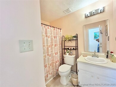 5022 Sycamore Dr, Hope Mills, NC 28348 - photo 6