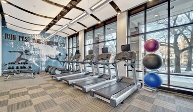 unlisted-address, Evanston, IL 60201 - photo 4