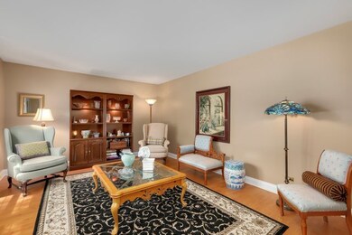 1609 Fordham Ct, Naperville, IL 60565 - photo 5