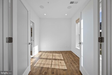 1832 Michael Faraday Dr, Reston, VA 20190 - photo 6