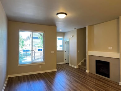 20735 Boulderfield Ave, Bend, OR 97701 - photo 2