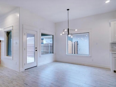 928 Rodgers Ave, Godley, TX 76044 - photo 6