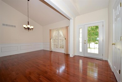 unlisted-address, Caseyville, IL 62232 - photo 6