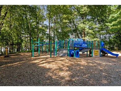 139 Raleigh Way, Portsmouth, NH 03801 - photo 3