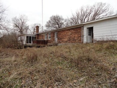 2705 Oregon Rd, Versailles, KY 40383 - photo 3