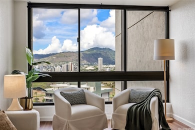 Liliuokalani Gardens unit I2104, Honolulu, HI 96815 - photo 5