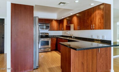 Eat-In Kitchen.
