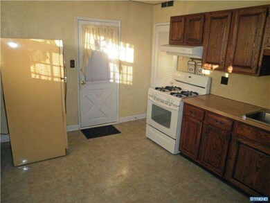 203 Trinity Ave, Wilmington, DE 19804 - photo 3