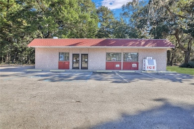 2769 Trask Pkwy, Beaufort, SC 29906 - photo 2