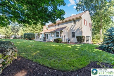 5300 Hanover Dr, Allentown, PA 18106 - photo 6