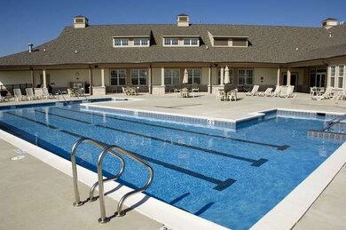 981 Laguna Ln, Pingree Grove, IL 60140 - photo 4