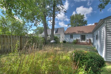 1535 E 300th St, Wickliffe, OH 44092 - photo 5