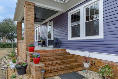 407 Walnut St, Camden, SC 29020 - photo 4