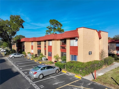 2860 N Powers Dr unit 10, Orlando, FL 32818 - photo 5