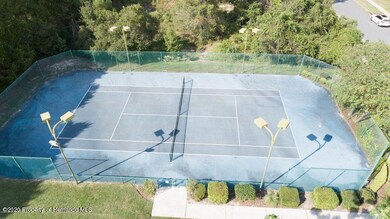 tennis the waters