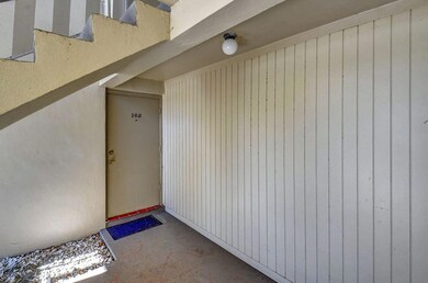 315 Circle Dr S unit 102, Boynton Beach, FL 33435 - photo 3