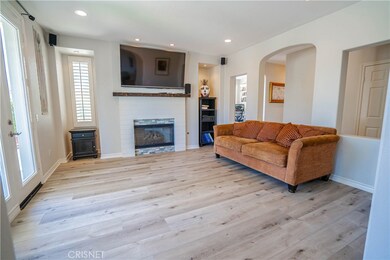 25402 Magnolia Ln, Stevenson Ranch, CA 91381 - photo 7