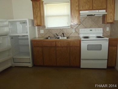 104 Meggs Blvd, Copperas Cove, TX 76522 - photo 2