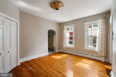 4577 Baker St, Philadelphia, PA 19127 - photo 5