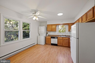 1402 Woodside Ave unit 2, Halethorpe, MD 21227 - photo 3