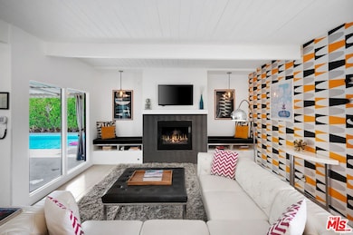 668 N Farrell Dr, Palm Springs, CA 92262 - photo 5