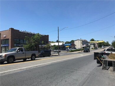 524 W Broad St, Bethlehem, PA 18018 - photo 3