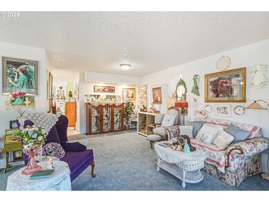 2901 E 2nd St unit 84, Newberg, OR 97132 - photo 5