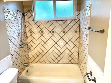 650 N 3rd Ave unit B, Upland, CA 91786 - photo 5