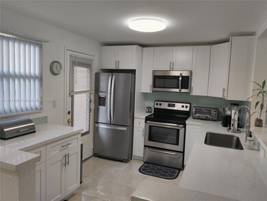 500 NE 12th Ave unit 102, Hallandale Beach, FL 33009 - photo 5