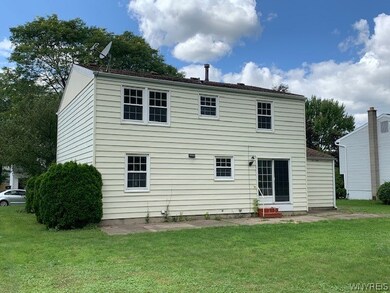 861 Fairmont Ave, North Tonawanda, NY 14120 - photo 3