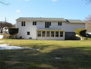 50 Mockingbird Dr, Cranston, RI 02920 - photo 2