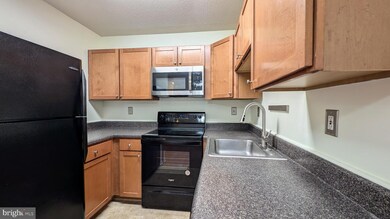 11481 Stoney Point Place, Germantown, MD 20876 - photo 3