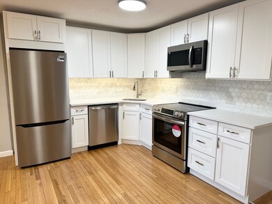 96 Old Colony Ave unit 215, East Taunton, MA 02718 - photo 3